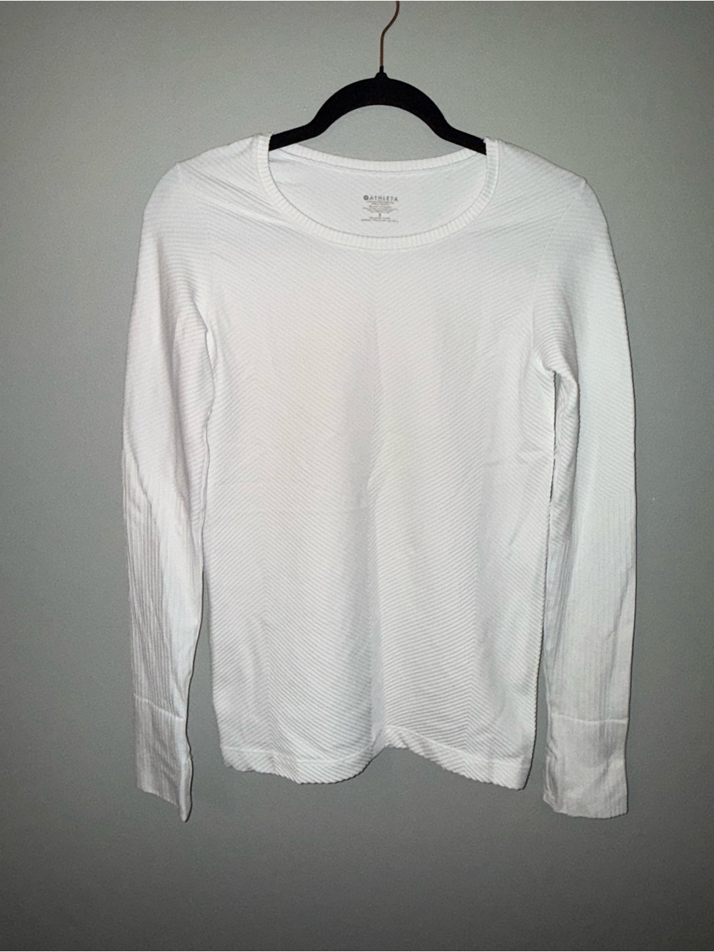 Athleta white ribbed size small thumb hole top